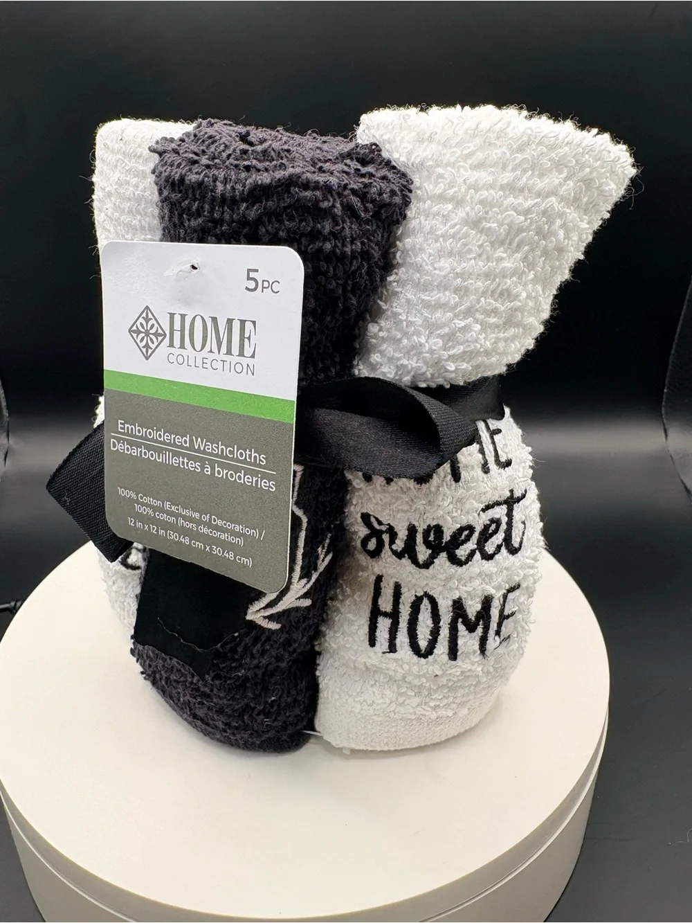 Home Collection Black & White Embroidered Washcloth Set FOR GUESTS ALSO